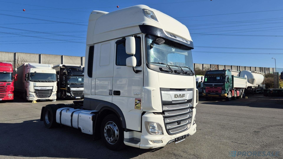 DAF XF 480 FT LOW DECK SSC EURO 6 - Камион влекач: слика 1 DAF XF 480 FT LOW DECK SSC EURO 6 - Камион влекач: слика 1