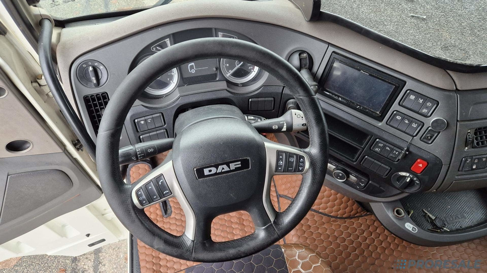 DAF XF 480 FT LOW DECK SSC EURO 6 - Камион влекач: слика 4 DAF XF 480 FT LOW DECK SSC EURO 6 - Камион влекач: слика 4