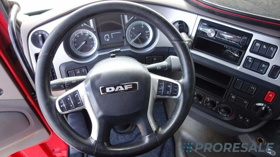 DAF XF 510 FT SSC EURO 6 - Камион влекач: слика 4 DAF XF 510 FT SSC EURO 6 - Камион влекач: слика 4