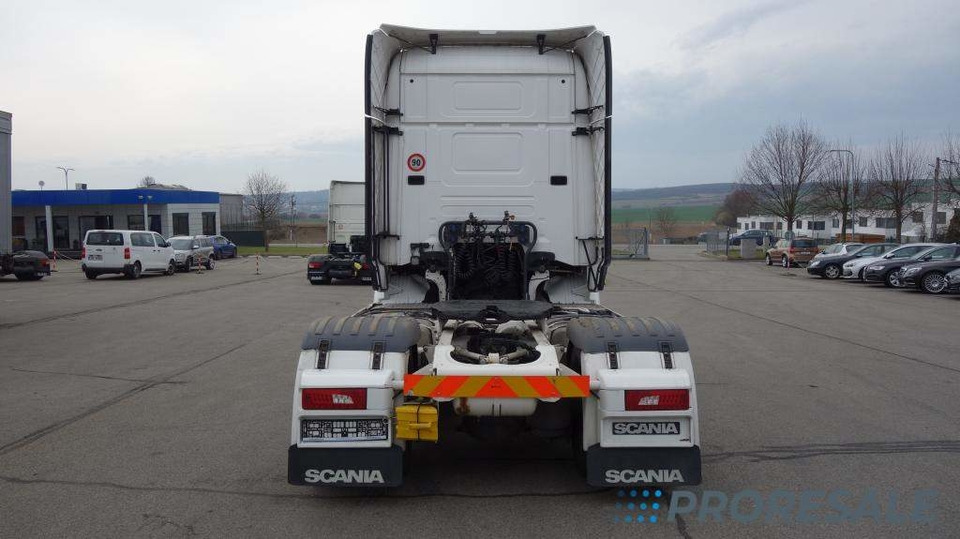 SCANIA R410 N320 TOP LINE EURO 6 - Камион влекач: слика 3 SCANIA R410 N320 TOP LINE EURO 6 - Камион влекач: слика 3