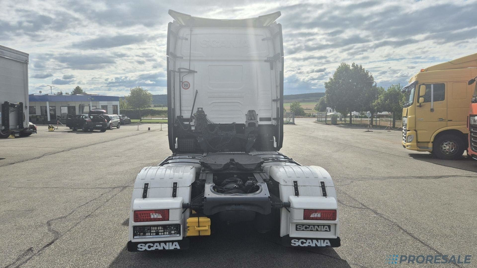 SCANIA S500 N323 NGS TOP LINE LOW DECK EURO 6 - Камион влекач: слика 3 SCANIA S500 N323 NGS TOP LINE LOW DECK EURO 6 - Камион влекач: слика 3