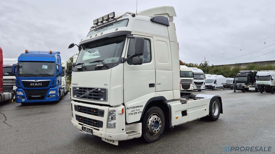VOLVO FH 13.440 42T EURO 5 - Камион влекач: слика 2 VOLVO FH 13.440 42T EURO 5 - Камион влекач: слика 2