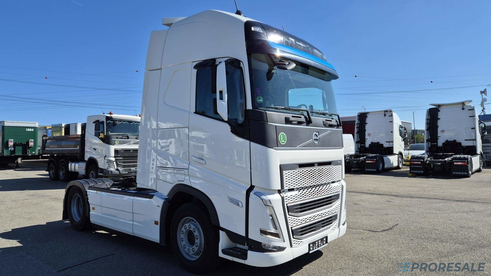 VOLVO FH 460 GLOBE XL EURO 6 TURBOCOMPOUND - Камион влекач: слика 1 VOLVO FH 460 GLOBE XL EURO 6 TURBOCOMPOUND - Камион влекач: слика 1