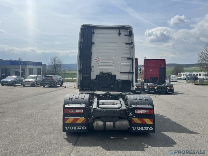VOLVO FH 500 XL GLOBE EURO 6 - Камион влекач: слика 5 VOLVO FH 500 XL GLOBE EURO 6 - Камион влекач: слика 5
