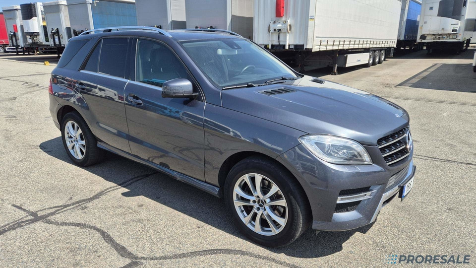 MERCEDES-BENZ ML 350 BLUETEC 4MATIC - Автомобил: слика 1 MERCEDES-BENZ ML 350 BLUETEC 4MATIC - Автомобил: слика 1