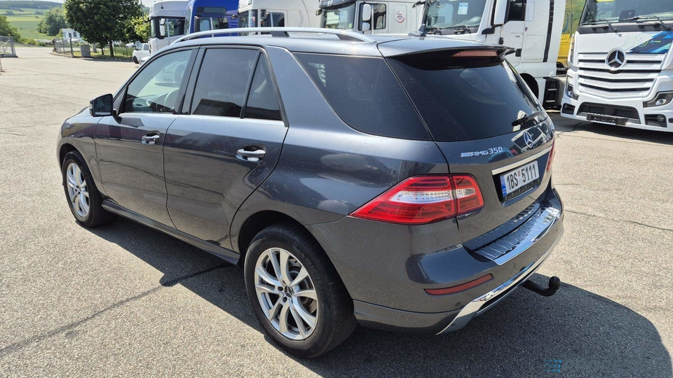 MERCEDES-BENZ ML 350 BLUETEC 4MATIC - Автомобил: слика 3 MERCEDES-BENZ ML 350 BLUETEC 4MATIC - Автомобил: слика 3