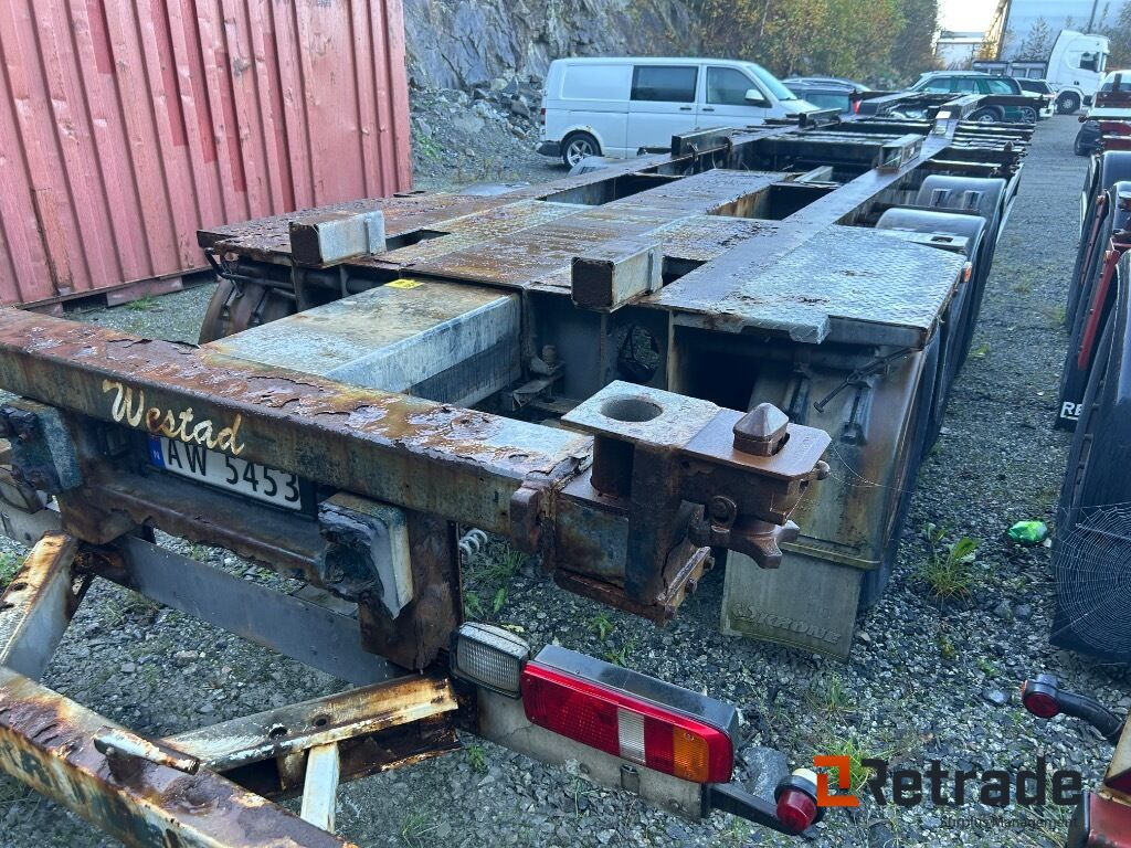 2010 Container henger KRONE SDC 27 - Транспортер на контејнер/ Полуприколка со променливо тело: слика 3 2010 Container henger KRONE SDC 27 - Транспортер на контејнер/ Полуприколка со променливо тело: слика 3