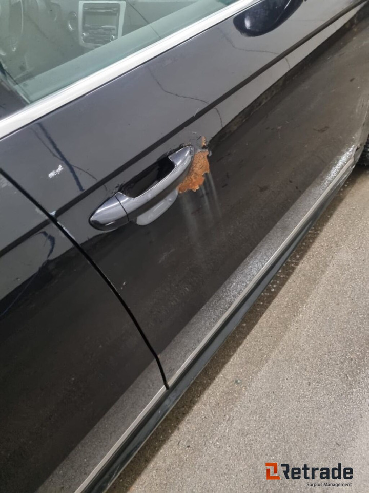 Bil VOLKSWAGEN PASSAT - Автомобил: слика 3 Bil VOLKSWAGEN PASSAT - Автомобил: слика 3