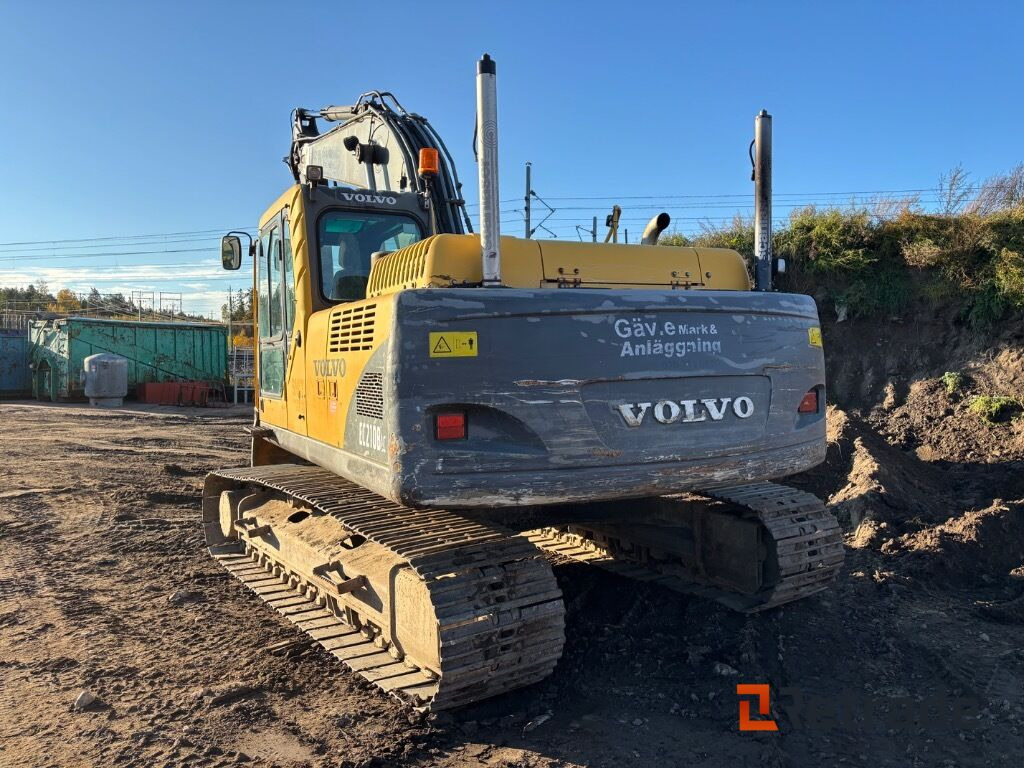 Grävmaskin Volvo 210BLC med redskap - Градежна машина: слика 4 Grävmaskin Volvo 210BLC med redskap - Градежна машина: слика 4