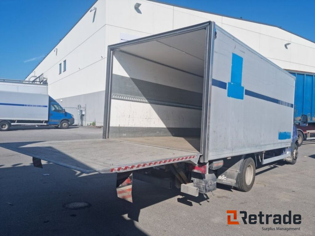 Lastbil Iveco DAILYA EEV - Комбе фургон: слика 5 Lastbil Iveco DAILYA EEV - Комбе фургон: слика 5