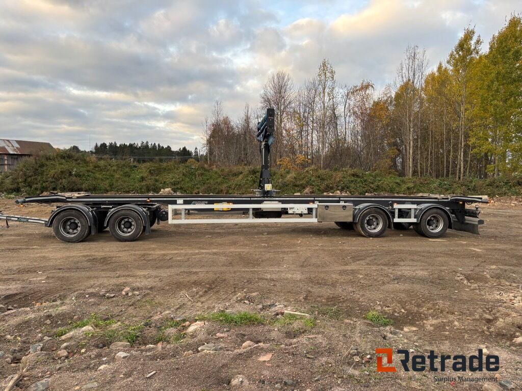 Lastväxlarvagn Hakarps 12-20 - 2024 38ton - Роло/ Подизач приколка: слика 4 Lastväxlarvagn Hakarps 12-20 - 2024 38ton - Роло/ Подизач приколка: слика 4