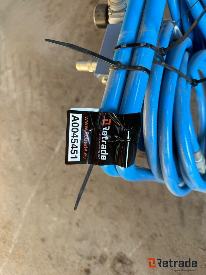 Maske med luftslanger og vand udskiller - Градежна опрема: слика 3 Maske med luftslanger og vand udskiller - Градежна опрема: слика 3