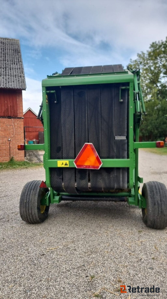Rundbalspress John Deere 580 - Балирка за тркалезни бали: слика 5 Rundbalspress John Deere 580 - Балирка за тркалезни бали: слика 5