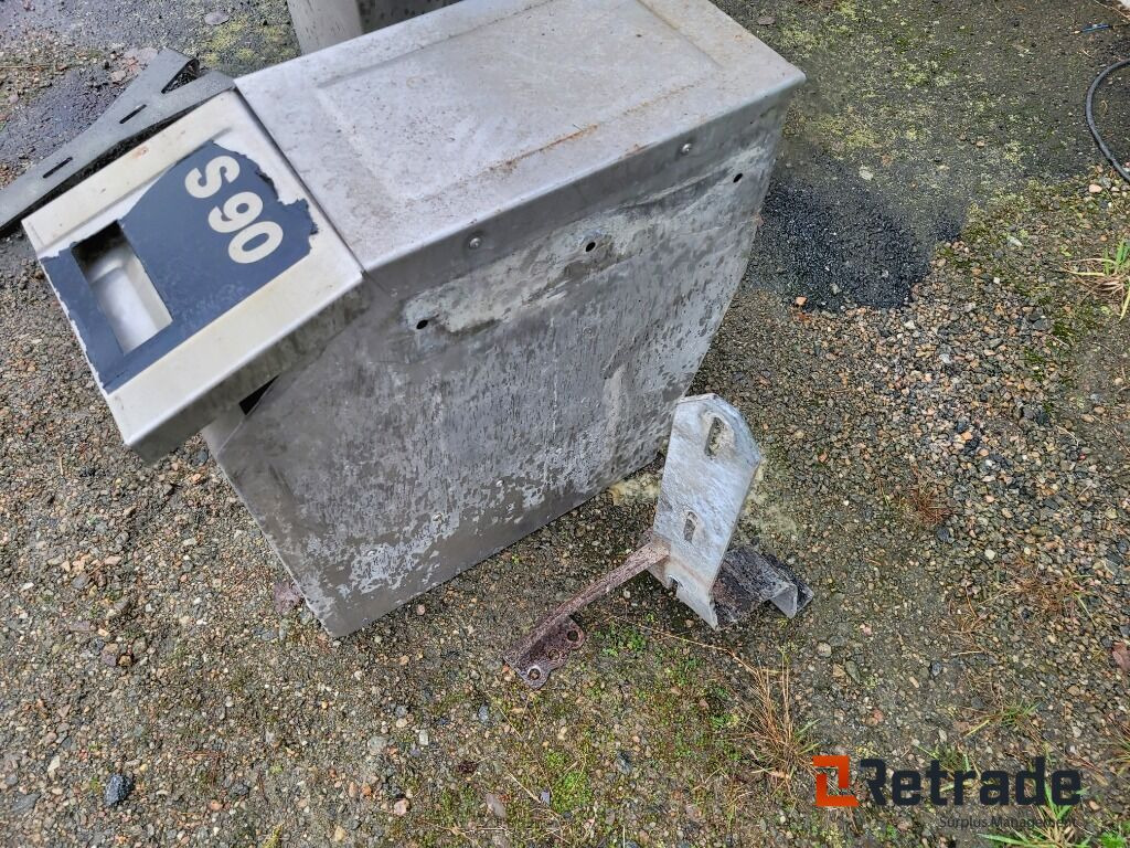 Sandspridare för lastbil Autoline S90 - Градежна опрема: слика 4 Sandspridare för lastbil Autoline S90 - Градежна опрема: слика 4