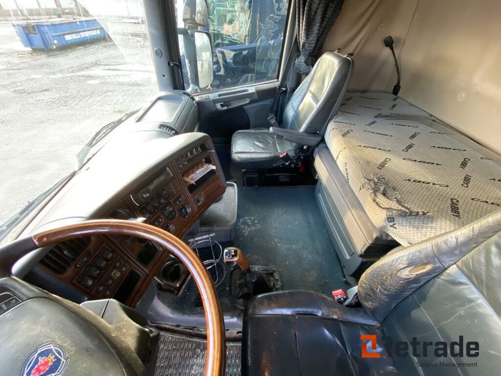 Skåpbil Scania R500LB6X2*4MNB Renoveringsobjekt - Камион сандучар: слика 5 Skåpbil Scania R500LB6X2*4MNB Renoveringsobjekt - Камион сандучар: слика 5