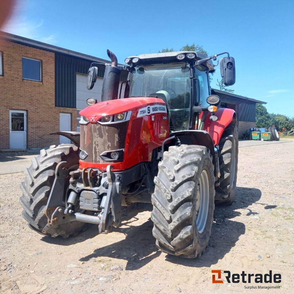 Traktor Massey Ferguson 7724 S 4WD Traktor Dyna 6 - Трактор: слика 3 Traktor Massey Ferguson 7724 S 4WD Traktor Dyna 6 - Трактор: слика 3