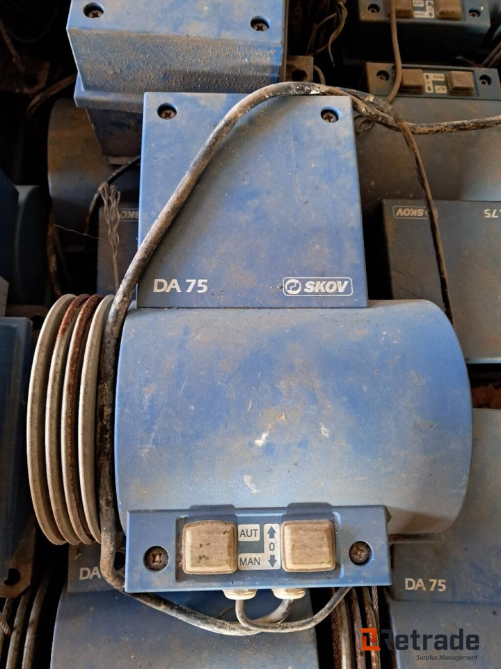 13 stk Spjældmotorer Da 75-1 - Земјоделска машина: слика 5 13 stk Spjældmotorer Da 75-1 - Земјоделска машина: слика 5