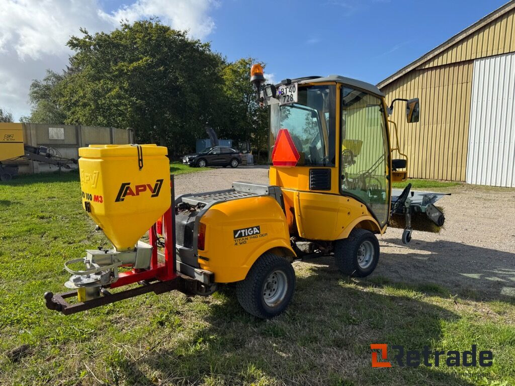 STIGA TITAN 740DCR - Земјоделска машина: слика 3 STIGA TITAN 740DCR - Земјоделска машина: слика 3