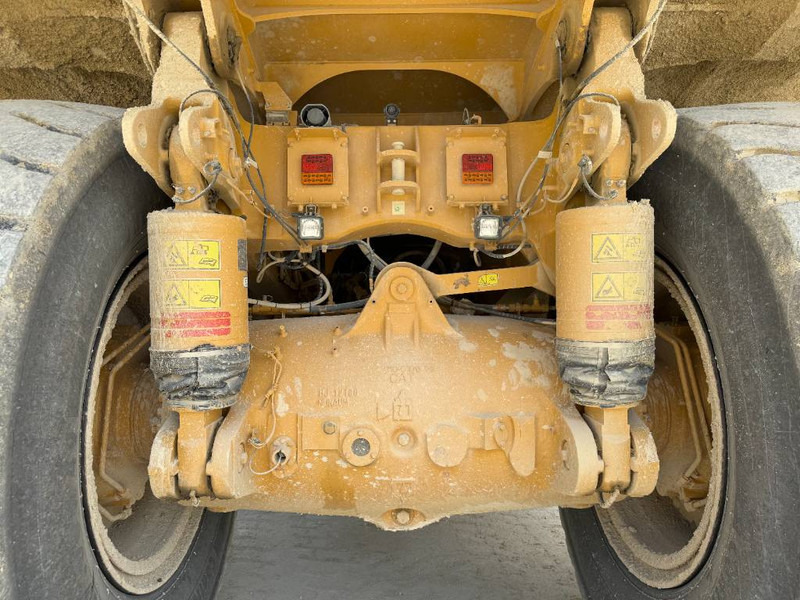 Cat 777G - German Machine / C32 V12 Engine - Голем истоварувач/ Камион за камења: слика 5 Cat 777G - German Machine / C32 V12 Engine - Голем истоварувач/ Камион за камења: слика 5