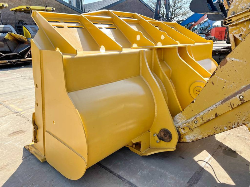 Cat 988K Bucket - New / Unused - Корпа за Градежна машина: слика 4 Cat 988K Bucket - New / Unused - Корпа за Градежна машина: слика 4