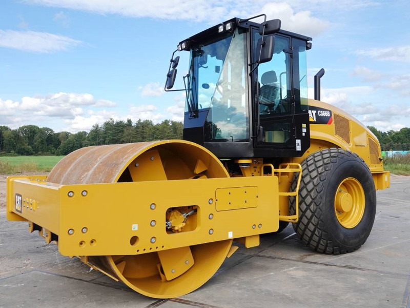 Cat CS66B - CE Certified / Low Hours - Ваљак: слика 2 Cat CS66B - CE Certified / Low Hours - Ваљак: слика 2