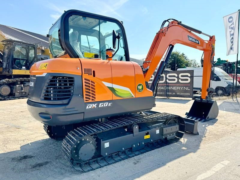 Doosan DX60E-10N NEW! - Мини багер: слика 5 Doosan DX60E-10N NEW! - Мини багер: слика 5