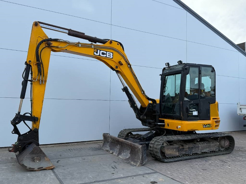 JCB 86C-1 - Hammer Lines / Quick Coupler - Мини багер: слика 2 JCB 86C-1 - Hammer Lines / Quick Coupler - Мини багер: слика 2
