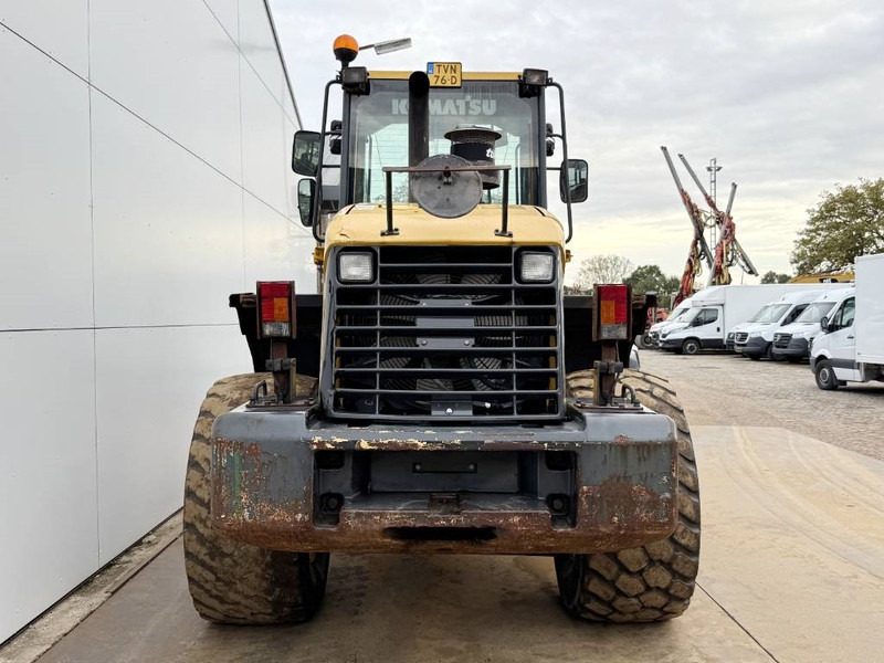 Komatsu WA250-5 - Dutch Machine / 3rd Function / Auto Lube - Натоварувач на тркала: слика 4 Komatsu WA250-5 - Dutch Machine / 3rd Function / Auto Lube - Натоварувач на тркала: слика 4