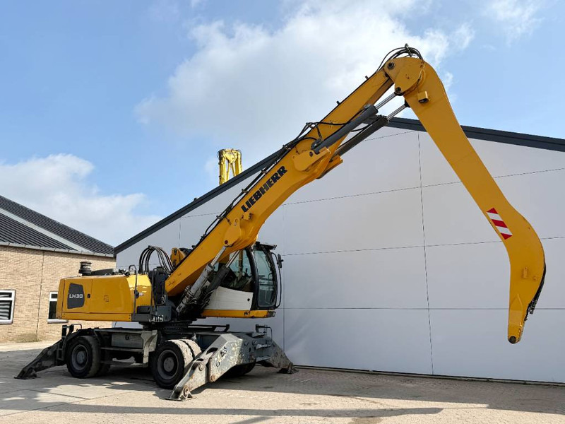 Liebherr LH30 M Litronic - German Machine / Auto Greasing - Справувач со отпад/ Индустрија: слика 5 Liebherr LH30 M Litronic - German Machine / Auto Greasing - Справувач со отпад/ Индустрија: слика 5