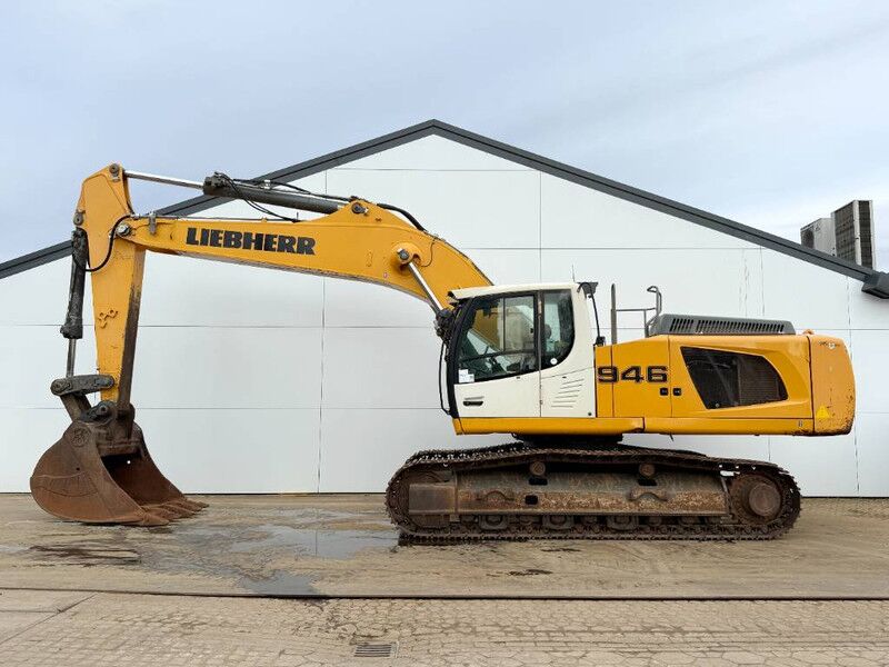 Liebherr R946LC - Automatic Greasing / Rear + Side Camera - Багер гасеничар: слика 1 Liebherr R946LC - Automatic Greasing / Rear + Side Camera - Багер гасеничар: слика 1