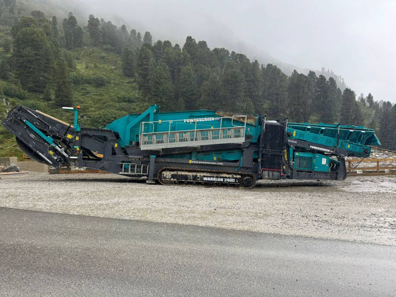 Powerscreen Warrior 2400 - Only 1000 Hours! Extra Conveyor - Градежно сито: слика 1 Powerscreen Warrior 2400 - Only 1000 Hours! Extra Conveyor - Градежно сито: слика 1