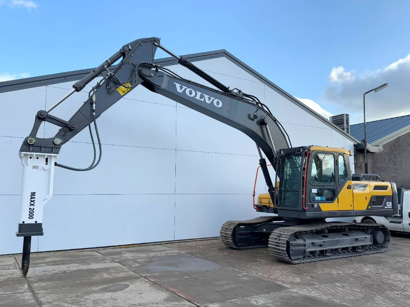 Volvo EC220DB + Maxx 2000 Hammer - New / Unused / 2024 - Багер гасеничар: слика 2 Volvo EC220DB + Maxx 2000 Hammer - New / Unused / 2024 - Багер гасеничар: слика 2