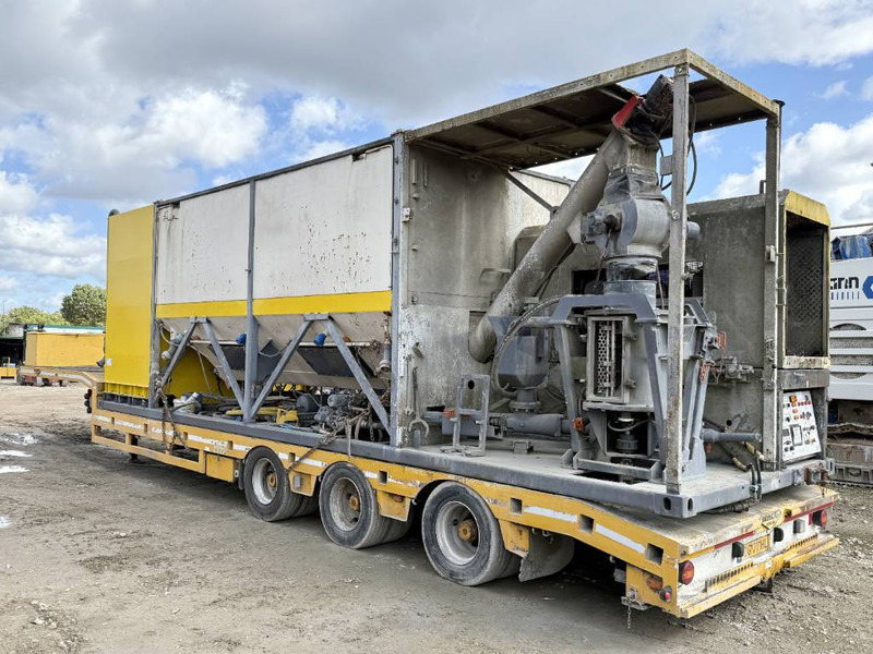 Wirtgen WM400 + Broshuis Trailer - Menginstallatie - Бетонска база: слика 1 Wirtgen WM400 + Broshuis Trailer - Menginstallatie - Бетонска база: слика 1
