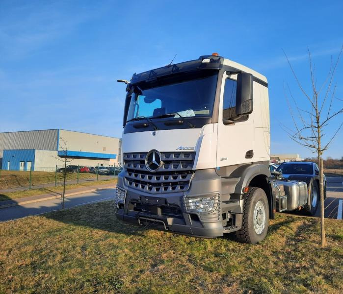 Mercedes Arocs 1851 HAD - Камион влекач: слика 1 Mercedes Arocs 1851 HAD - Камион влекач: слика 1