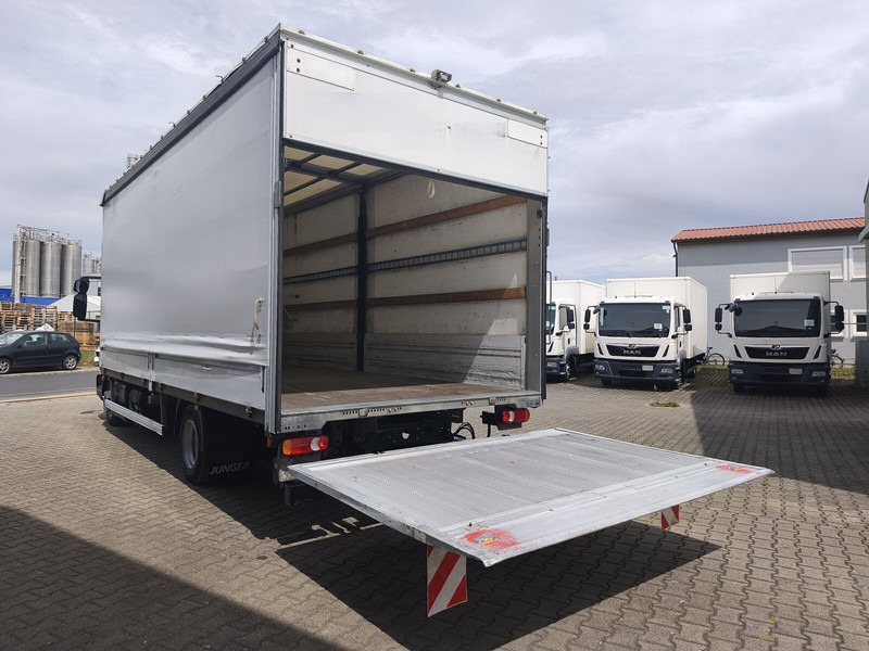 Камион со церада Iveco Eurocargo 75-210 Plane 3-Sitzer 4x2 Euro 6 LBW (20): слика 9 Камион со церада Iveco Eurocargo 75-210 Plane 3-Sitzer 4x2 Euro 6 LBW (20): слика 9