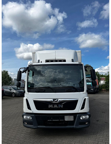 MAN TGL 12.250 - Камион сандучар: слика 2 MAN TGL 12.250 - Камион сандучар: слика 2