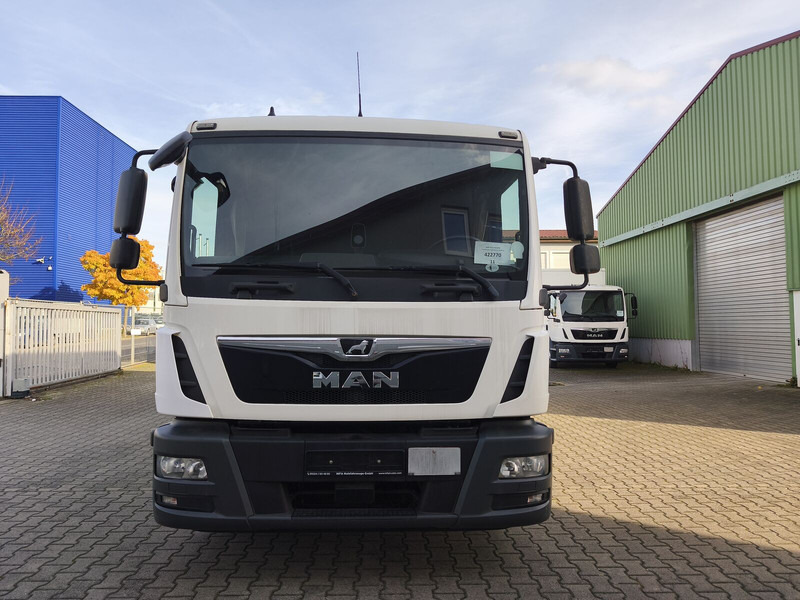 MAN TGL 8.190 Koffer gFH AHK LBW Euro 6 4x2 (11) TÜV NEU - Камион сандучар: слика 3 MAN TGL 8.190 Koffer gFH AHK LBW Euro 6 4x2 (11) TÜV NEU - Камион сандучар: слика 3