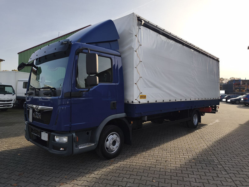 MAN TGL 8.220 4x2 Euro 6 LBW AHK (19) - Камион со церада: слика 1 MAN TGL 8.220 4x2 Euro 6 LBW AHK (19) - Камион со церада: слика 1
