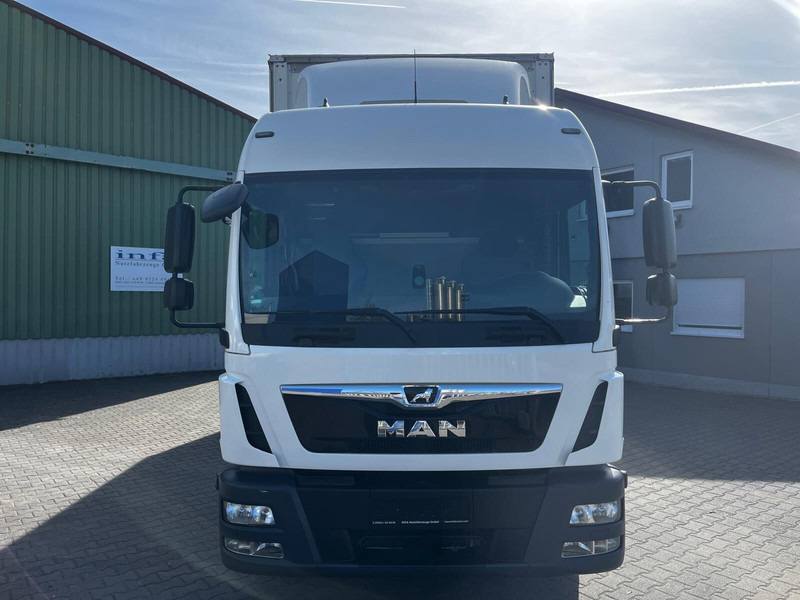 MAN TGL 8.220 - Камион со церада: слика 2 MAN TGL 8.220 - Камион со церада: слика 2
