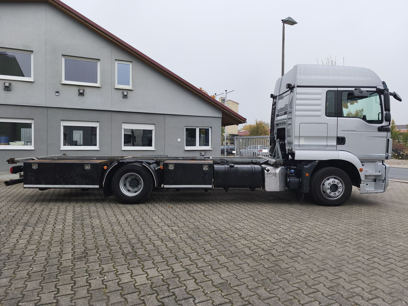 MAN TGM 12.290 BDF Euro 6 4x2 AHK (36) - Камион со кабинска шасија: слика 4 MAN TGM 12.290 BDF Euro 6 4x2 AHK (36) - Камион со кабинска шасија: слика 4