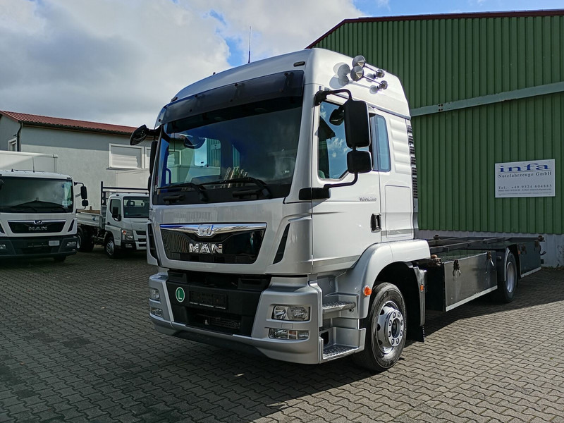 MAN TGM 12.290 BDF Euro 6 4x2 AHK (37) - Камион со кабинска шасија: слика 1 MAN TGM 12.290 BDF Euro 6 4x2 AHK (37) - Камион со кабинска шасија: слика 1