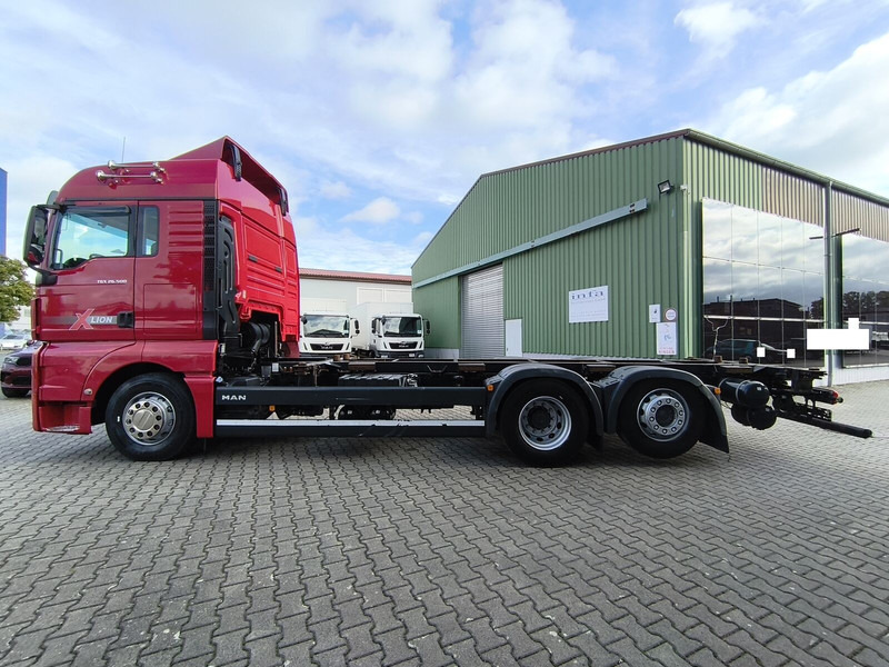 MAN TGX 26.500 BDF 6x2 Euro 6 Retarder Standard Lift+Lenk Euro 6 (29 - Камион со кабинска шасија: слика 5 MAN TGX 26.500 BDF 6x2 Euro 6 Retarder Standard Lift+Lenk Euro 6 (29 - Камион со кабинска шасија: слика 5
