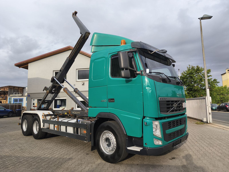 Volvo FH470 Meiller Abrollkipper 6x4 Euro 5 AHK (8) - Камион со кука за подигање: слика 2 Volvo FH470 Meiller Abrollkipper 6x4 Euro 5 AHK (8) - Камион со кука за подигање: слика 2
