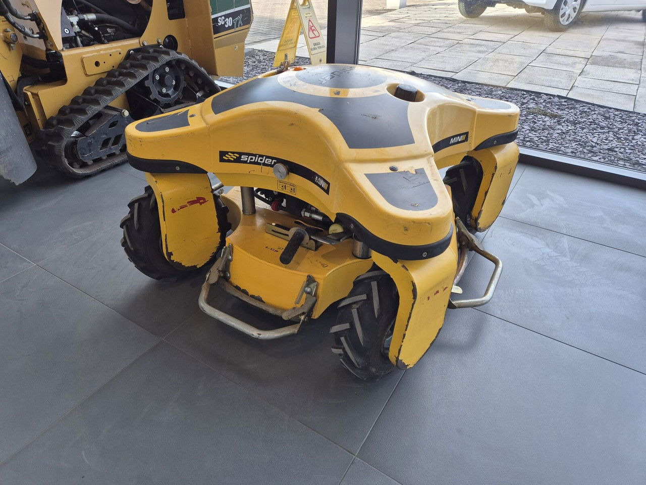 MINI Mini Spider II / 4X4 / NEW Service / Works Great - Друга машина: слика 3 MINI Mini Spider II / 4X4 / NEW Service / Works Great - Друга машина: слика 3