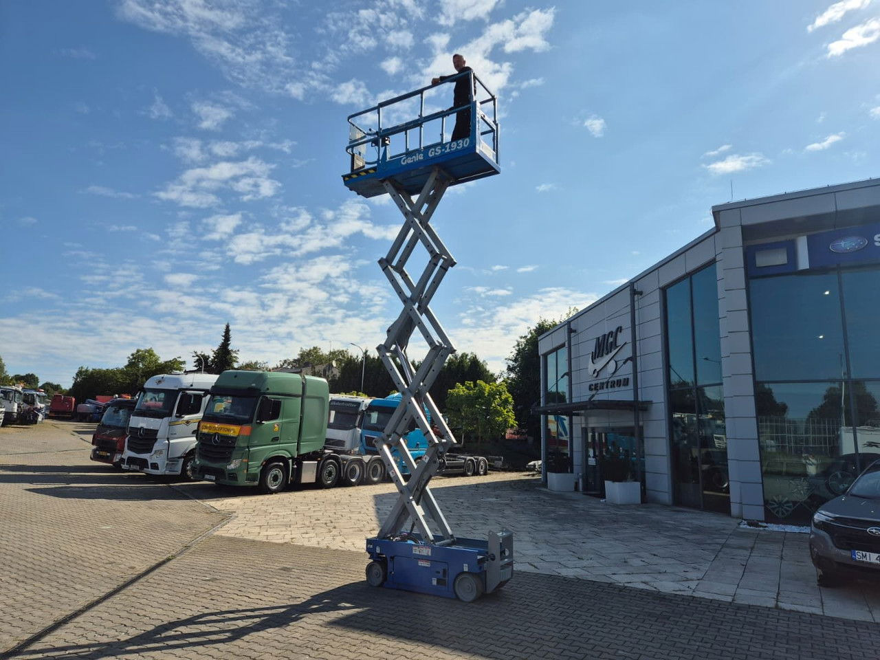 Genie GS1930 / 4X4 / 1 Owner / Serviced - Кревач ножица: слика 1 Genie GS1930 / 4X4 / 1 Owner / Serviced - Кревач ножица: слика 1