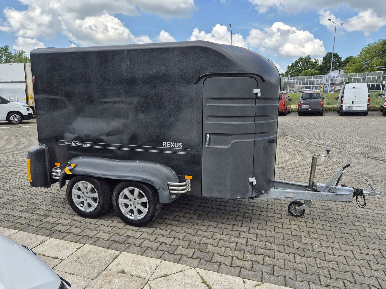 HUMBAUR Rexus 2000 / FOR Transporting 2 Horses, Ponies ANDBreedin - Приколка за коњи: слика 5 HUMBAUR Rexus 2000 / FOR Transporting 2 Horses, Ponies ANDBreedin - Приколка за коњи: слика 5