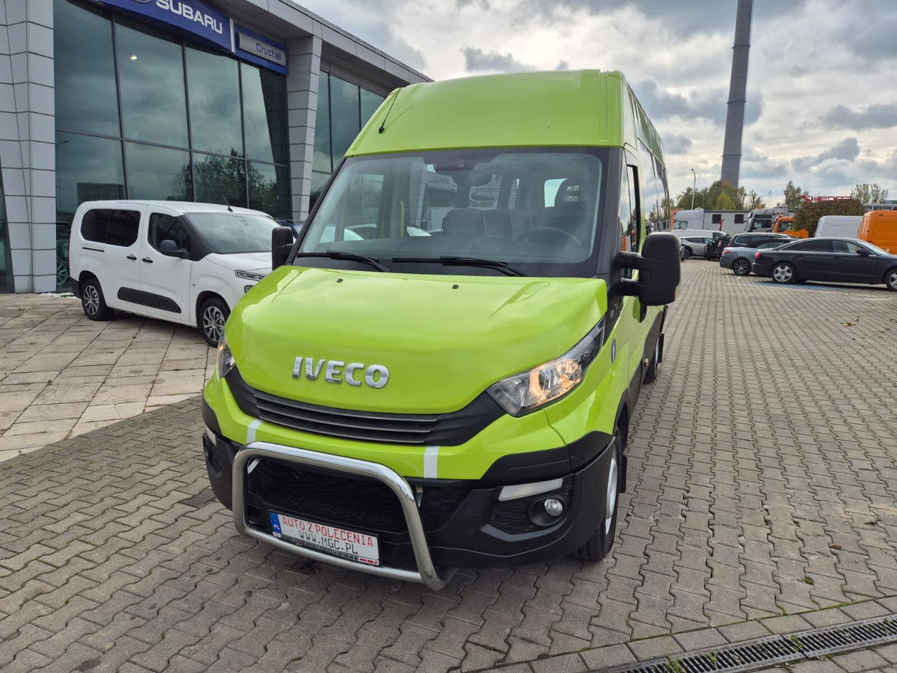 Iveco Daily 35S12 Hi-Matic - Минибус, Патничко комбе: слика 2 Iveco Daily 35S12 Hi-Matic - Минибус, Патничко комбе: слика 2