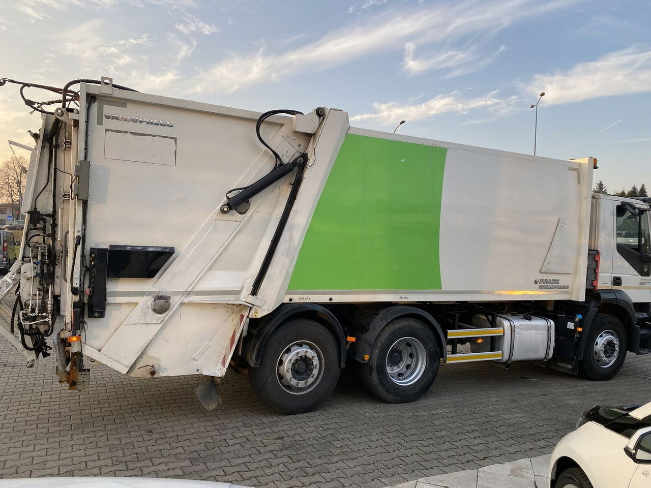 Лизинг на Iveco Stralis 330 EEV / Faun Vario Press 11 27M3 / Service NEW / TOP  Iveco Stralis 330 EEV / Faun Vario Press 11 27M3 / Service NEW / TOP: слика 6