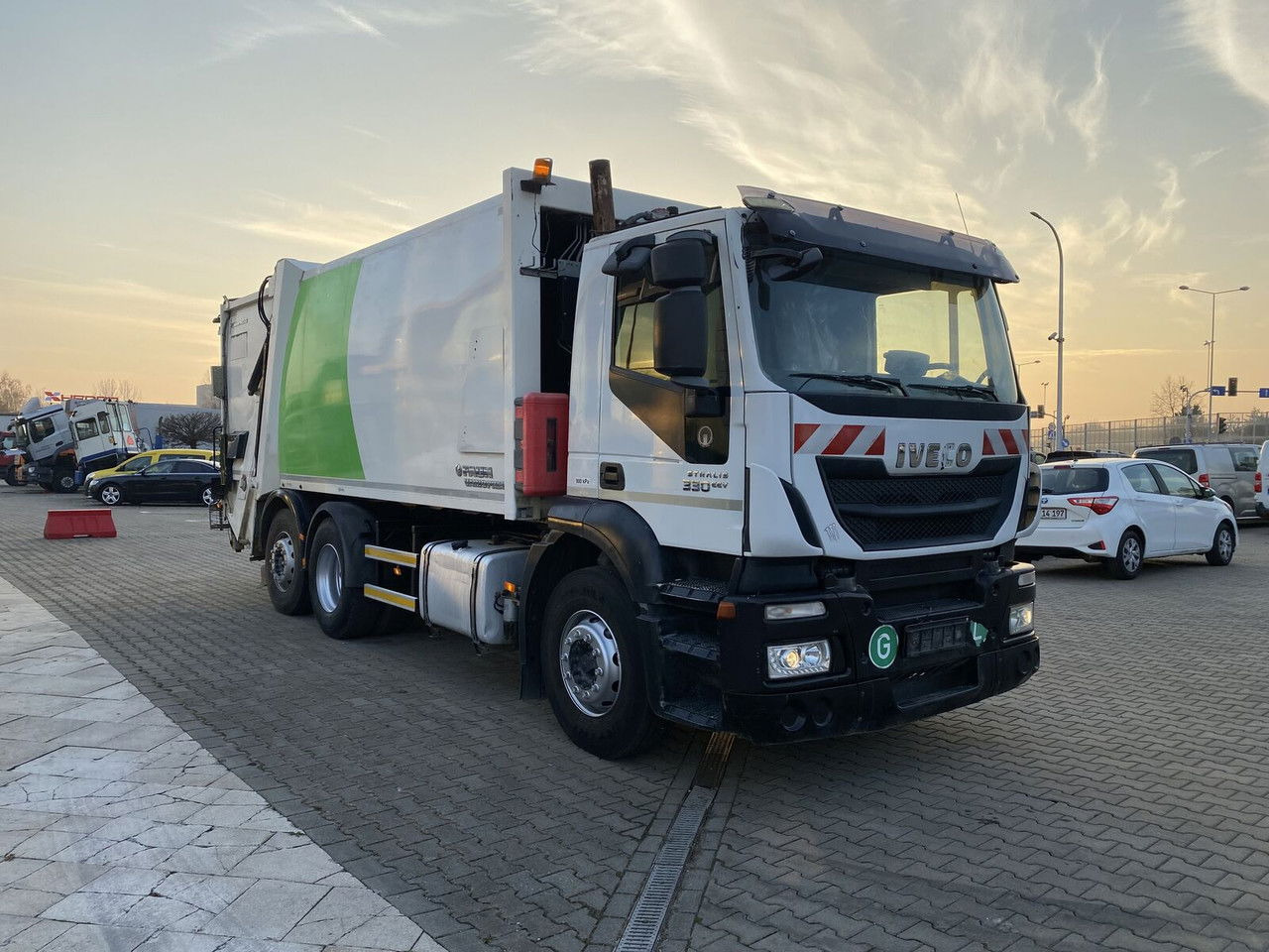 Iveco Stralis 330 EEV / Faun Vario Press 11 / Service NEW / TOP Iveco Stralis 330 EEV / Faun Vario Press 11 / Service NEW / TOP - Камион за ѓубре: слика 4 Iveco Stralis 330 EEV / Faun Vario Press 11 / Service NEW / TOP Iveco Stralis 330 EEV / Faun Vario Press 11 / Service NEW / TOP - Камион за ѓубре: слика 4