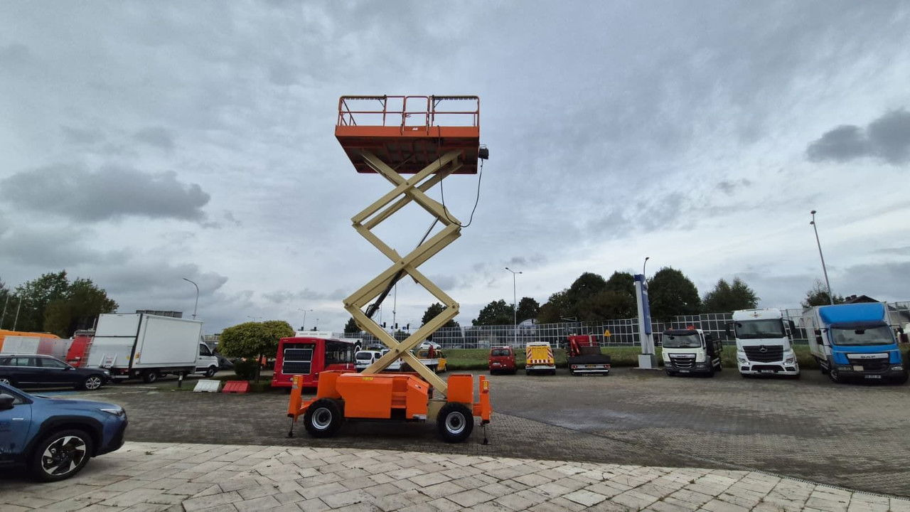 JLG 3394RT / 4X4 / 1 Owner - Кревач ножица: слика 3 JLG 3394RT / 4X4 / 1 Owner - Кревач ножица: слика 3